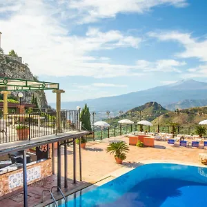 Sonia 4*, Taormina Italië